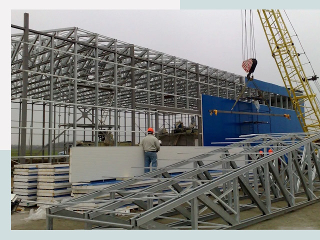 Строительство заводов в Дмитрах