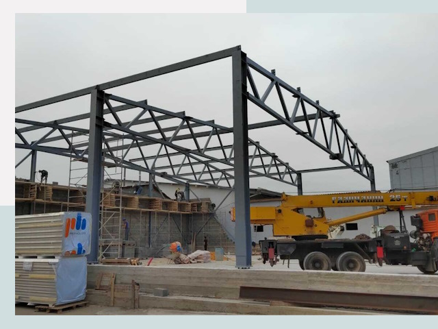 Строительство цехов в Дмитрах