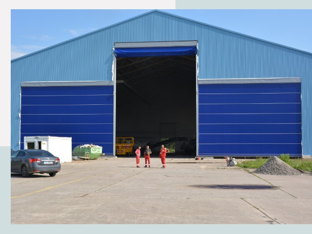 Ангарные ворота в Дмитров от СтальСтрой-Дмв по цене 643 руб.