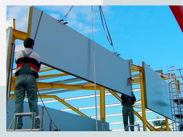 Монтаж сэндвич-панелей в Дмитрах от 643 руб.